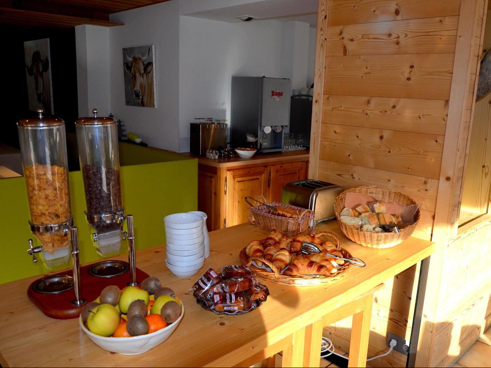 Hotel Les Bruyeres Morzine Exteriör bild