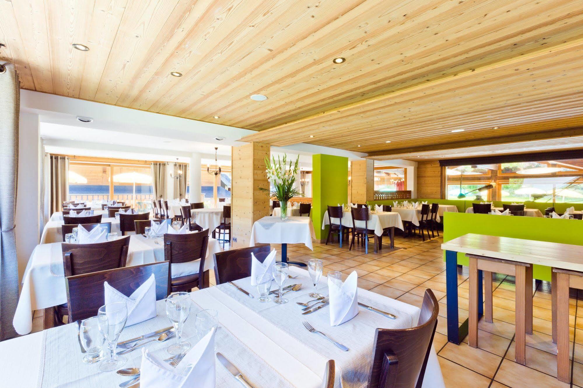 Hotel Les Bruyeres Morzine Exteriör bild